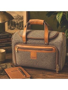 Vintage Hartmann Tweed / Leather Boston / Weekender Bag American Tourister Strap